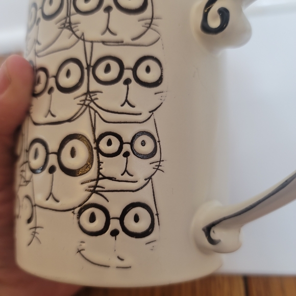 Spectrum Designz Cat Glasses Embossed Tea Coffee Mug Stoneware - Picture 7 of 14